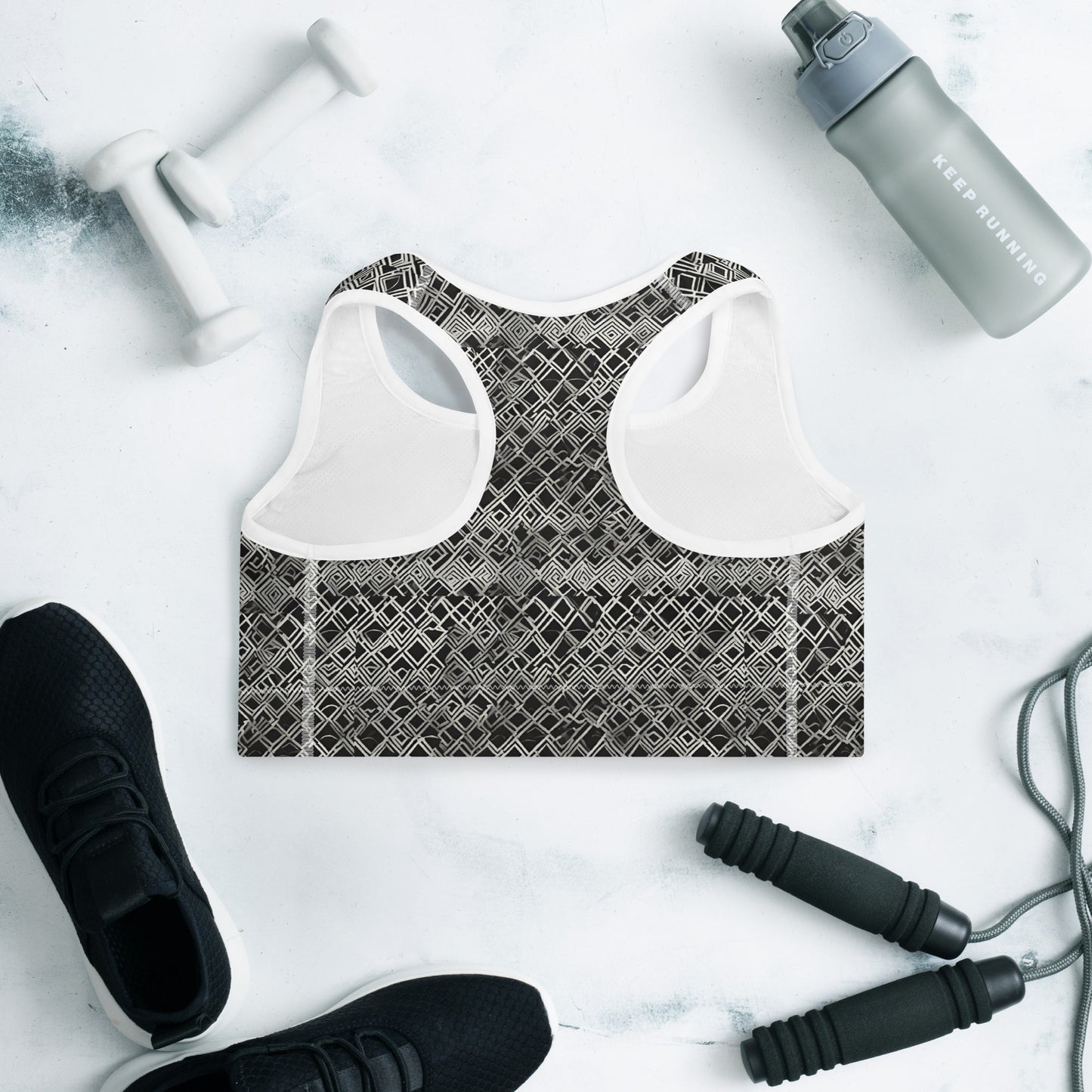 GEOMETRY padded sports bra